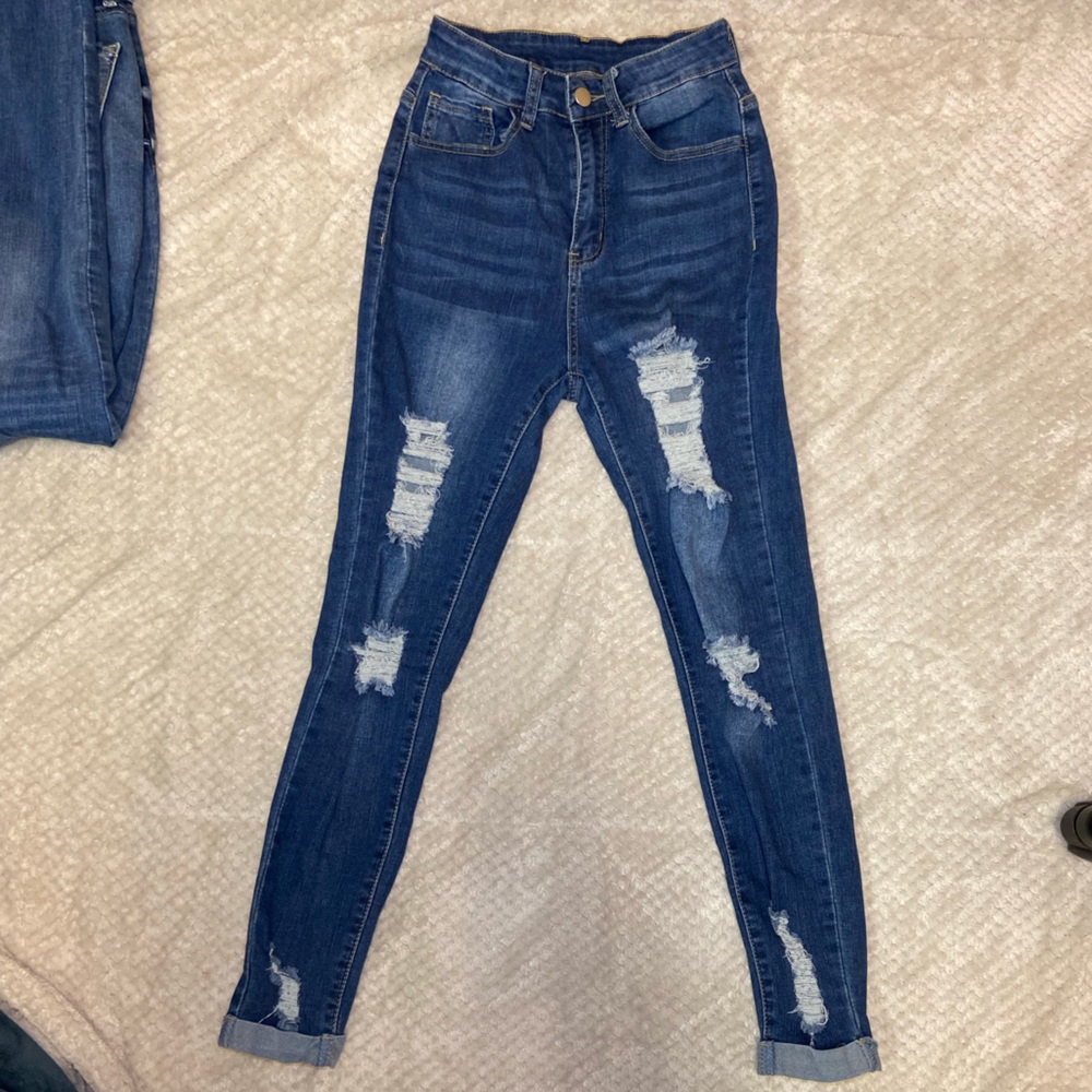 Size: 26 Dark Ripped Blue Jeans